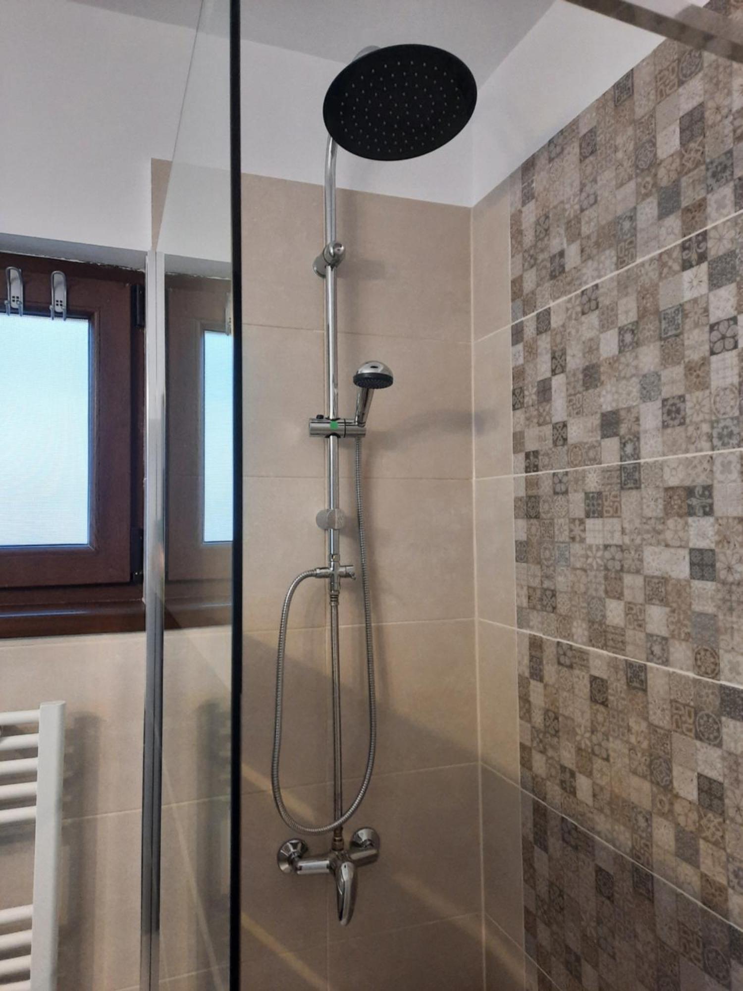 Casa Bunicilor Villa Ciprian Porumbescu Buitenkant foto